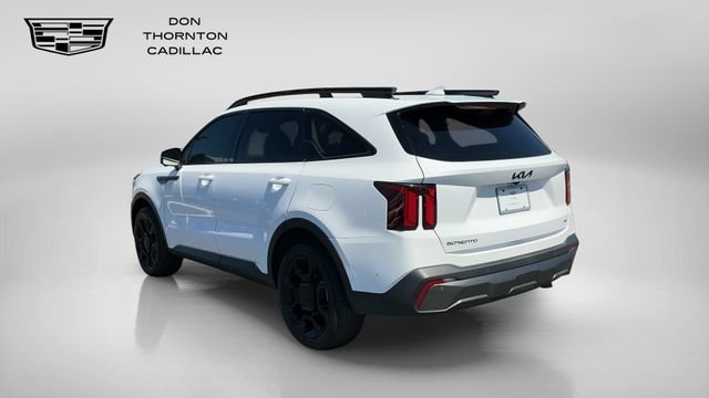 Used 2025 Kia Sorento SX AWD/4WD image 3