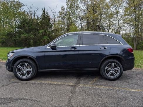 Used 2022 Mercedes-Benz GLC 300 4MATIC w/ Premium Package Lite image 9