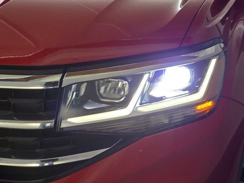Used 2021 Volkswagen Atlas SEL Premium AWD/4WD image 34