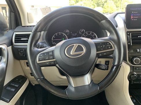 Used 2023 Lexus GX 460 Premium AWD/4WD image 18