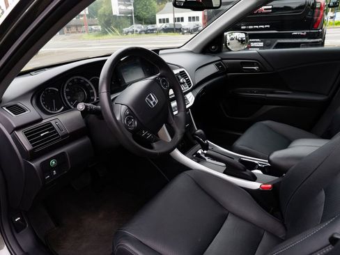 Used 2014 Honda Accord EX-L image 18