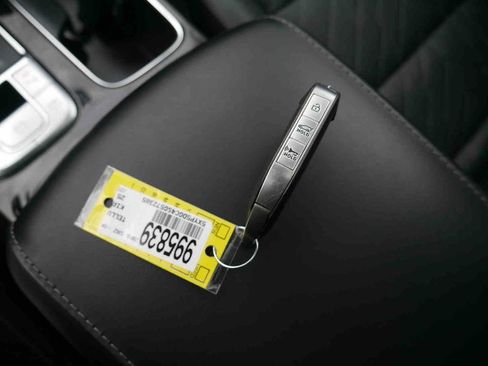 Used 2025 Kia Telluride SX X-Line image 37