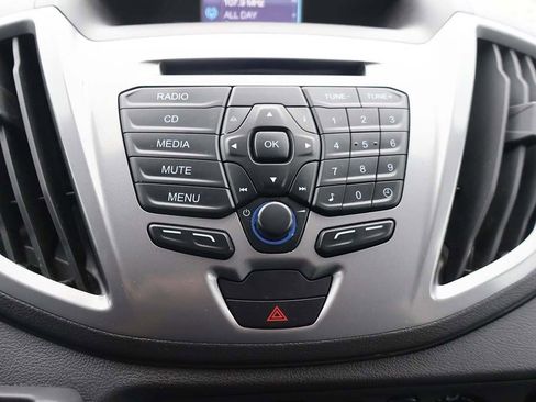 Used 2015 Ford Transit 350 XLT image 29