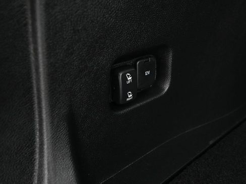 Used 2024 Ford Edge SEL w/ Convenience Package image 16