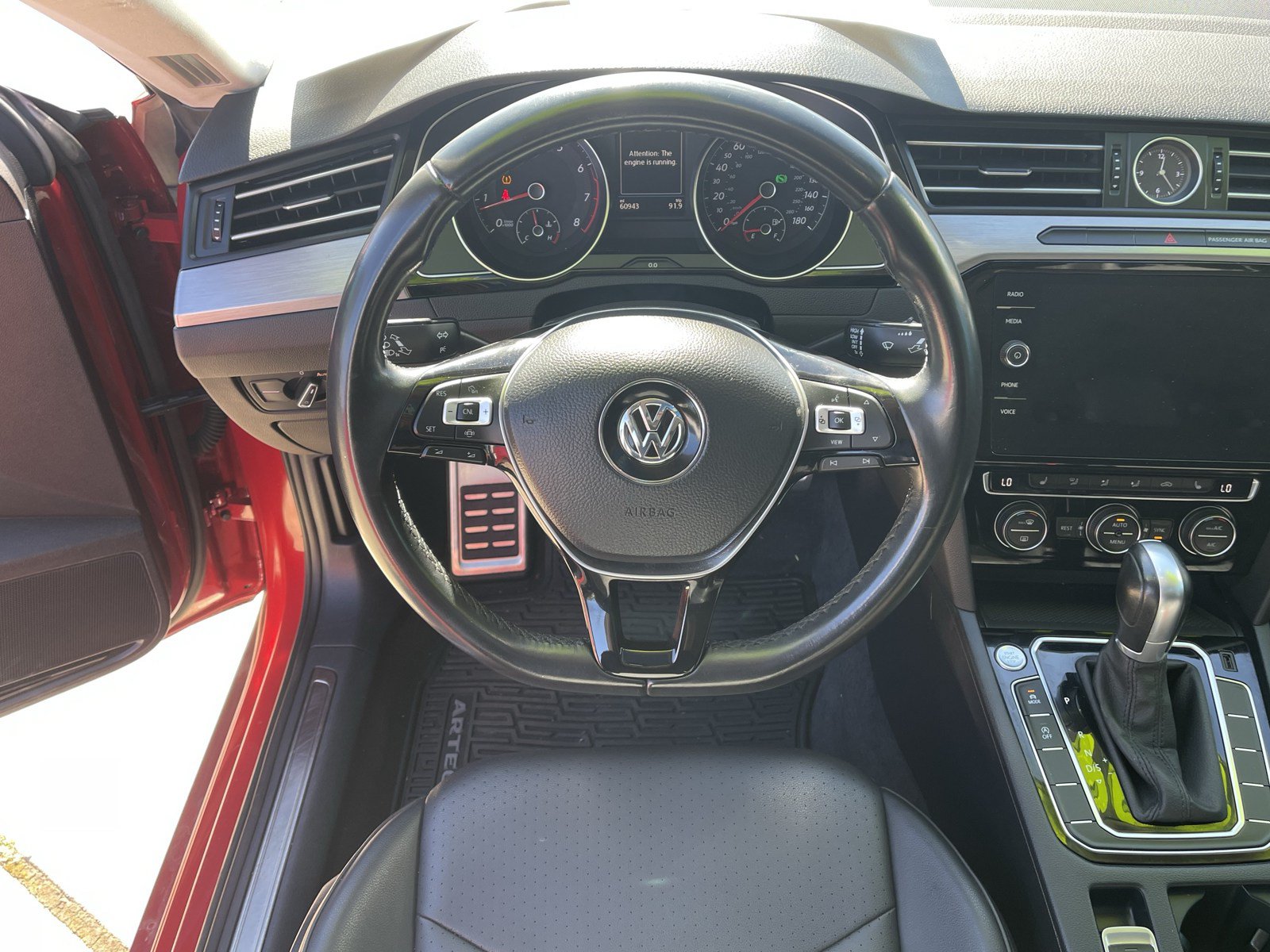 Used 2019 Volkswagen Arteon SE AWD/4WD image 13