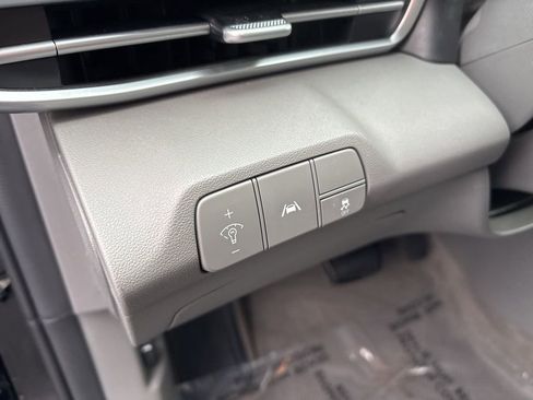 Used 2023 Hyundai Elantra SEL w/ Convenience Package image 22