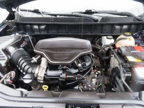 Used 2019 Cadillac XT5 FWD image 40