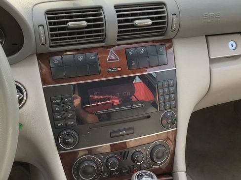 Used 2007 Mercedes-Benz C 280 4MATIC Sedan image 17