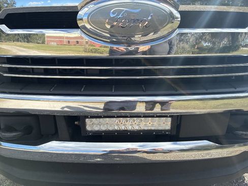 Used 2019 Ford F350 Lariat w/ Lariat Ultimate Package image 38