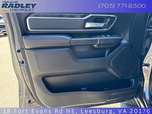 Used 2022 RAM 1500 Big Horn AWD/4WD image 12