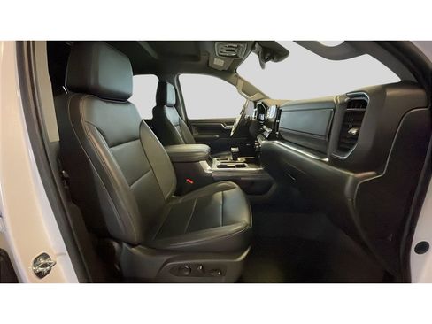 Used 2023 Chevrolet Silverado 1500 LTZ image 15