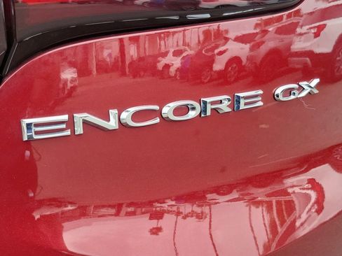 Used 2023 Buick Encore GX Preferred w/ Cold Weather Comfort Package FWD image 7
