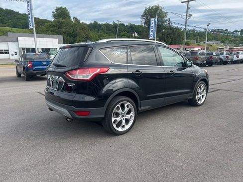 Used 2016 Ford Escape Titanium w/ Equipment Group 301A AWD/4WD image 11