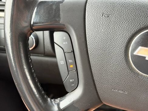 Used 2009 Chevrolet Tahoe LT w/ Convenience Package AWD/4WD image 31
