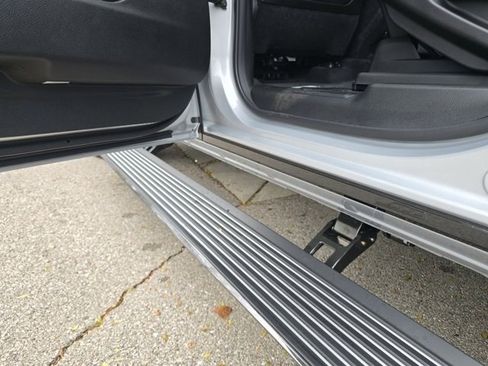 New 2025 Jeep Wagoneer Series III w/ Quick Order Package 25C Super image 24