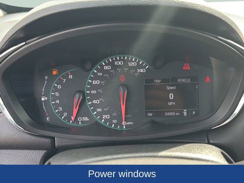 Used 2018 Chevrolet Trax LT w/ LT Convenience Package AWD/4WD image 9