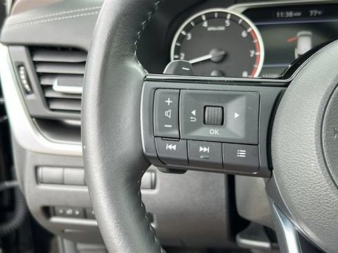 Certified 2023 Nissan Rogue SV w/ SV Premium B Package AWD/4WD image 13