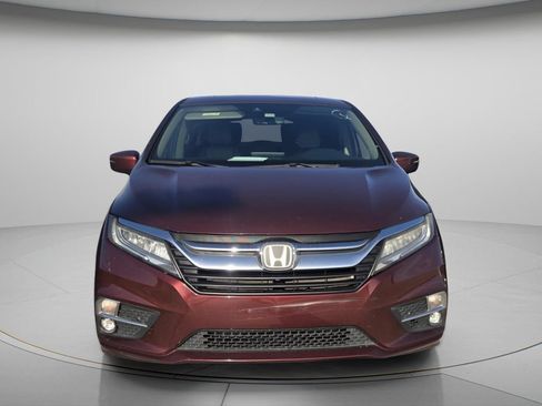 Used 2018 Honda Odyssey Touring image 3
