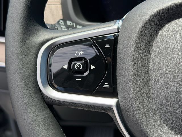 New 2026 Volvo XC90 T8 Core AWD/4WD image 23