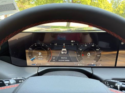 New 2025 Nissan Armada PRO-4X w/ Pro-4X Premium Package image 27