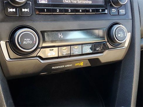 Used 2017 Honda Civic Sport image 23