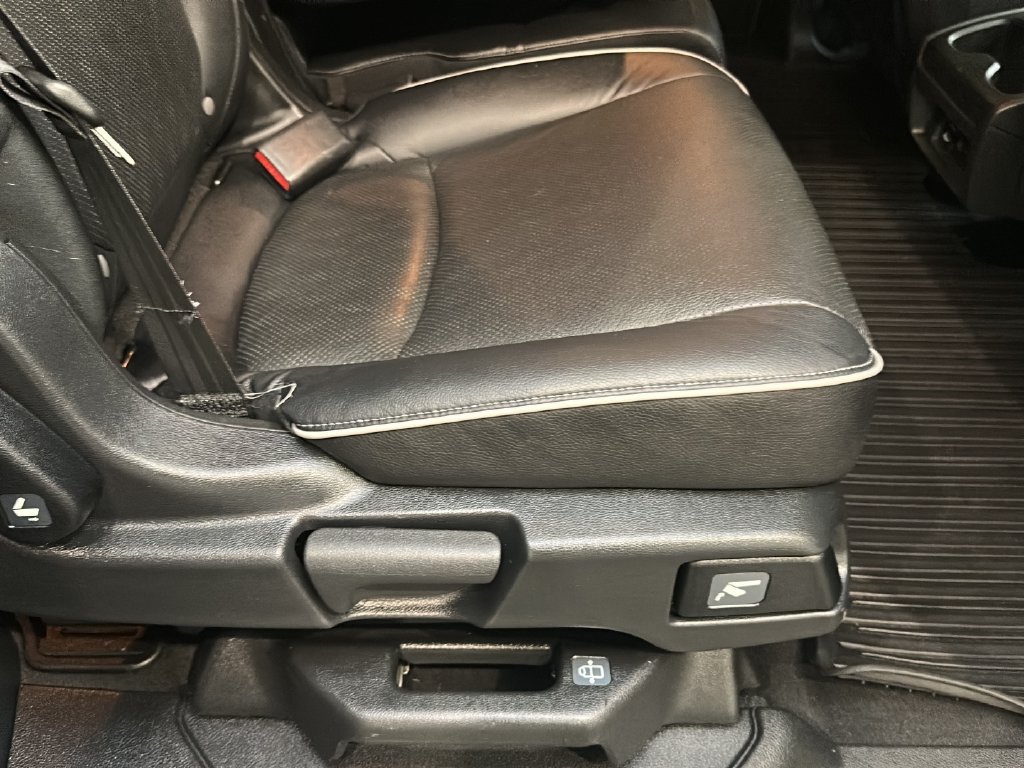 Certified 2023 Honda Odyssey Elite image 24