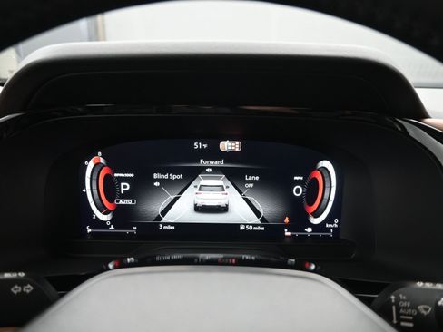 New 2026 Nissan Pathfinder Platinum AWD/4WD image 14