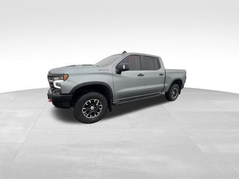 Certified 2024 Chevrolet Silverado 1500 ZR2 image 4