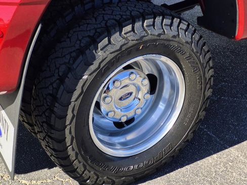 Used 2023 Ford F350 Lariat w/ Lariat Ultimate Package image 7