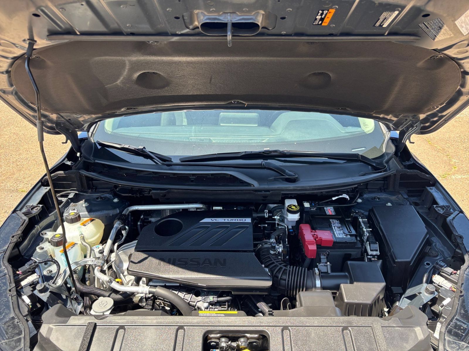 Used 2025 Nissan Rogue SV FWD image 33