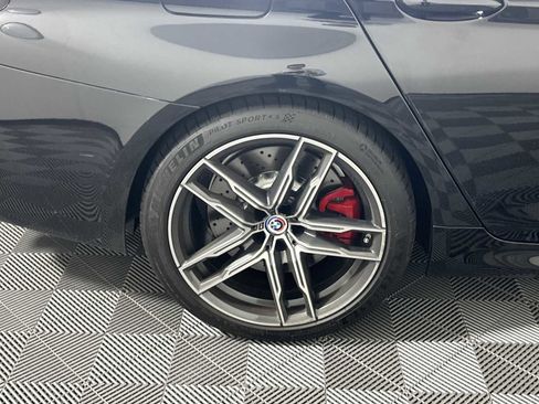 Used 2023 BMW M5 w/ Executive Package image 15