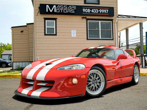 Used 2002 Dodge Viper GTS RWD image 1