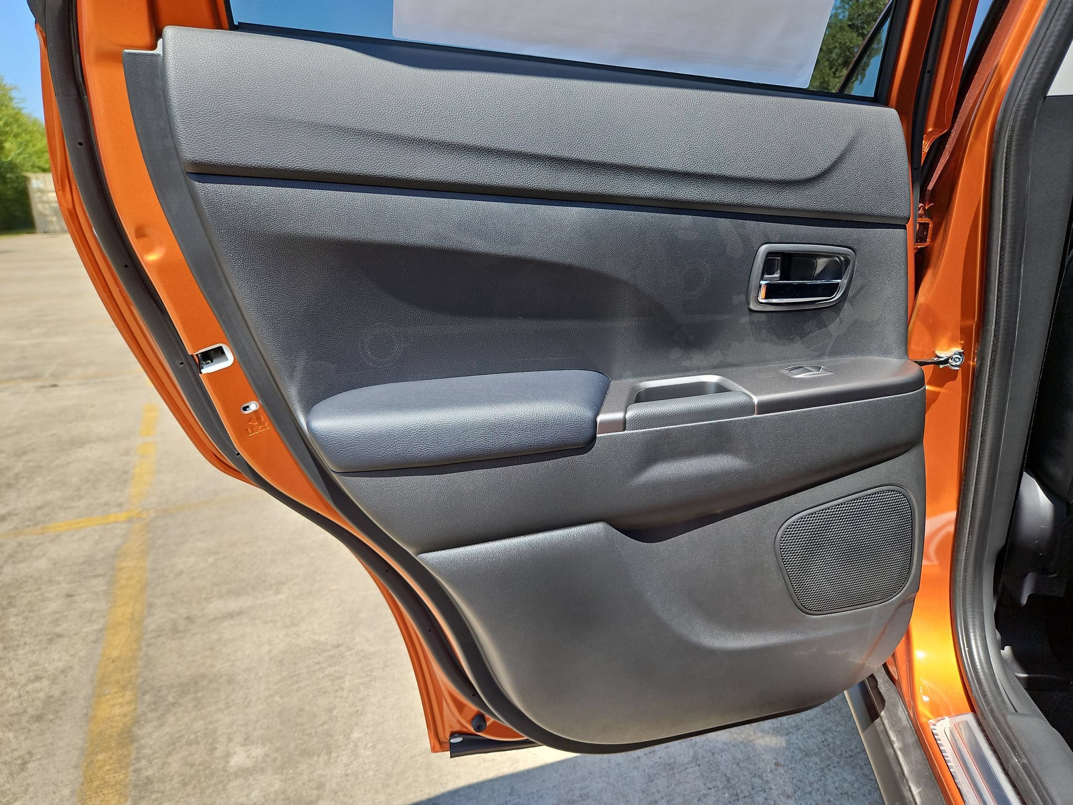 New 2027 Mitsubishi Outlander Sport SE AWD/4WD image 14