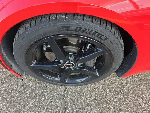 Used 2015 Chevrolet Corvette Stingray Coupe RWD image 8