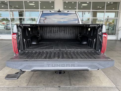 Used 2023 Toyota Tundra Platinum AWD/4WD image 15
