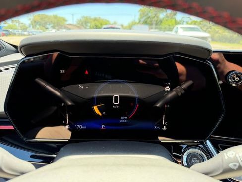 New 2026 Chevrolet Trax RS FWD image 28