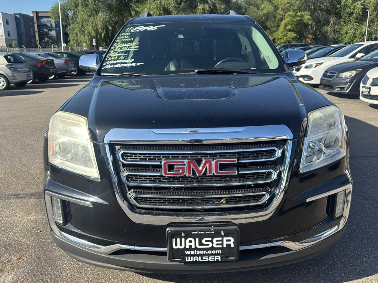 Used 2016 GMC Terrain SLT w/ Open Road Package AWD/4WD image 2