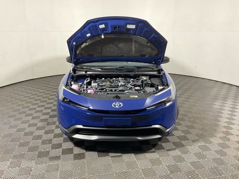 New 2026 Toyota Prius LE image 7