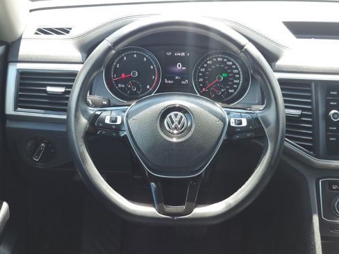 Used 2019 Volkswagen Atlas SE AWD/4WD image 12