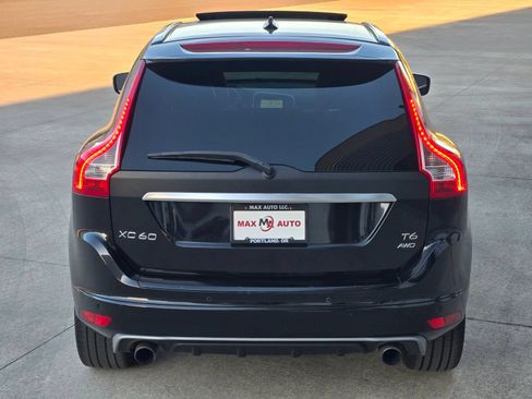 Used 2016 Volvo XC60 T6 R-Design AWD/4WD image 7