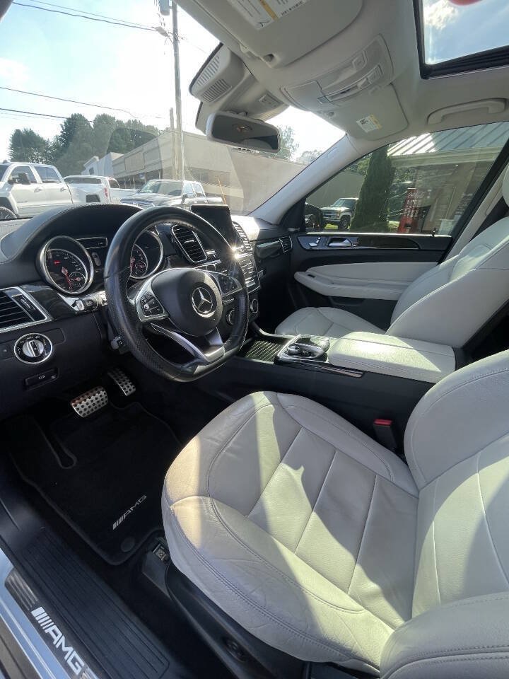 Used 2017 Mercedes-Benz GLE 43 AMG 4MATIC image 13