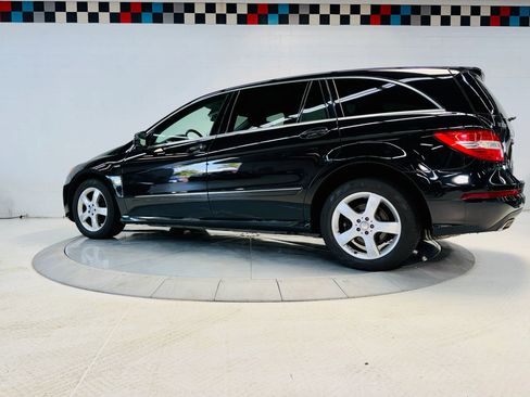 Used 2012 Mercedes-Benz R 350 4MATIC image 3