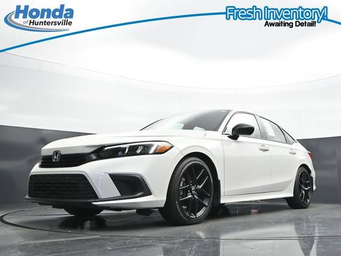 Used 2023 Honda Civic Sport image 29
