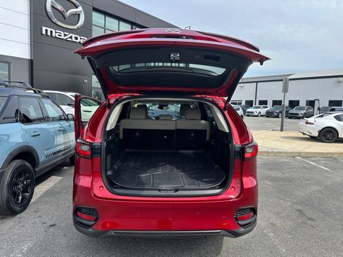Certified 2025 MAZDA CX-70 3.3 Turbo w/ Preferred Package image 18
