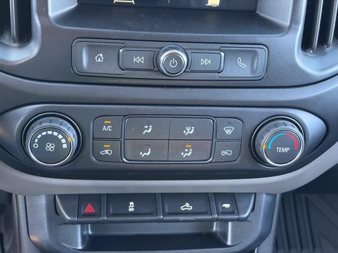 Used 2019 Chevrolet Colorado W/T w/ WT Convenience Package RWD image 29