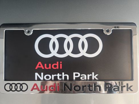 Used 2021 Audi Q8 Premium Plus AWD/4WD image 21