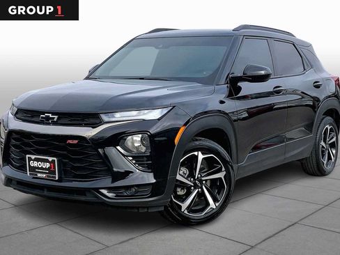 Used 2021 Chevrolet TrailBlazer RS w/ Convenience Package FWD image 1