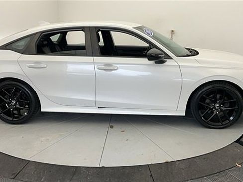 Certified 2022 Honda Civic Sport image 13