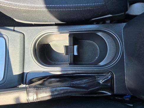 Used 2016 Subaru Forester 2.5i Premium w/ All-Weather Package image 20