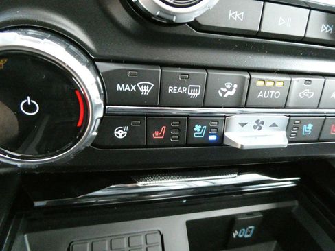 New 2026 Ford F350 Lariat w/ Black Appearance Package AWD/4WD image 26
